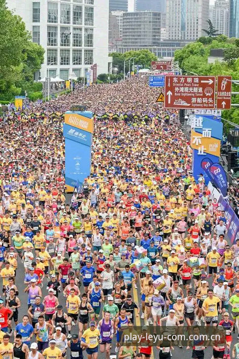 乐鱼体育平台LEYUCOM APP下载实用指南：数据入口挪了地方，但球还是那个球